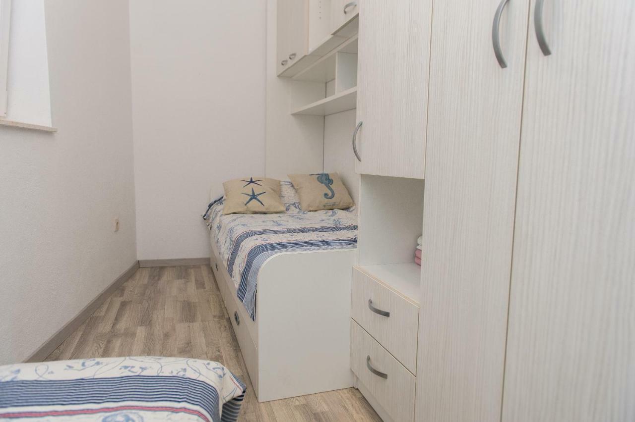 Apartments Cezar Rogoznica  Dış mekan fotoğraf